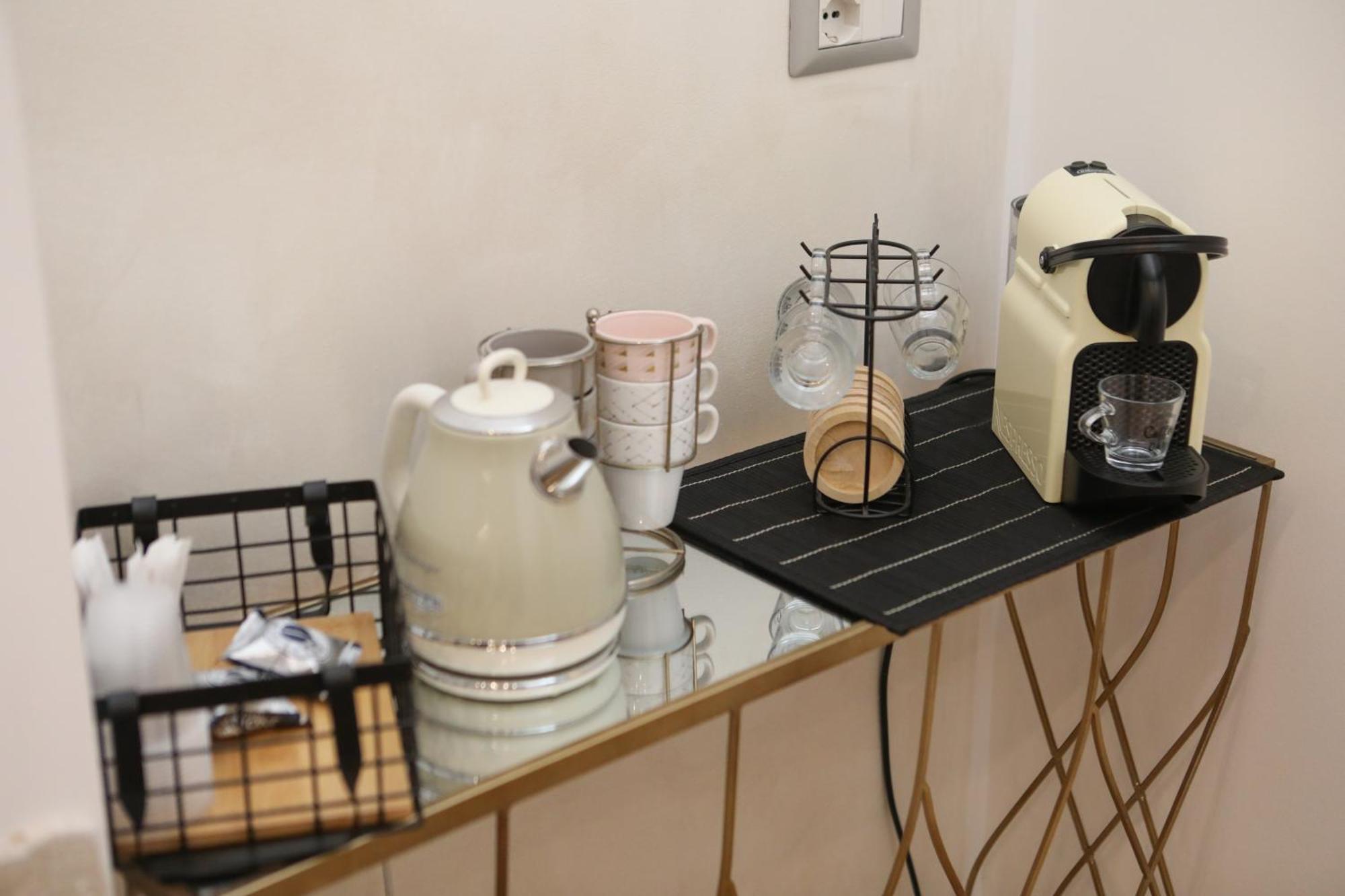 Luxury Regina 14 Apartment Bari Bagian luar foto